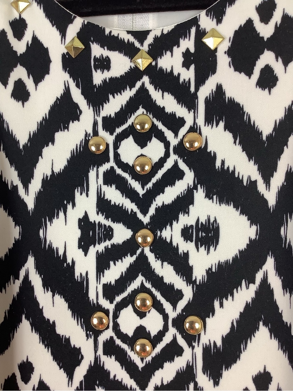 Badgley Mischka Geometric Ikat Print Maxi Dress - Picture 7 of 7